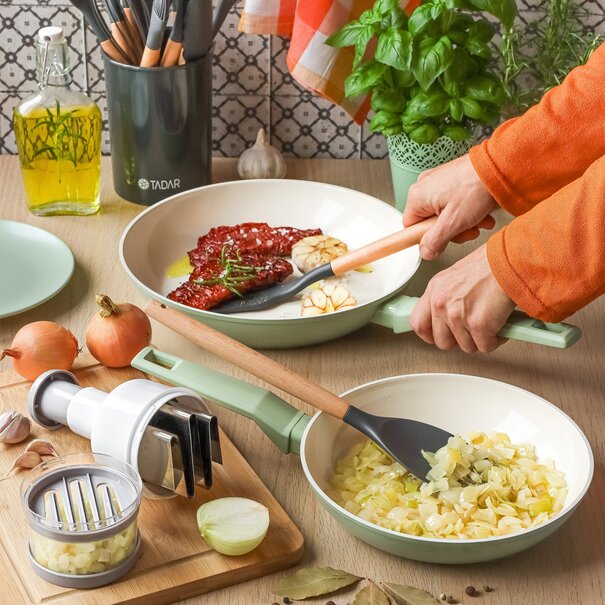 Patelnia z powłoką ceramiczną indukcyjna Konighoffer Astel 30 cm