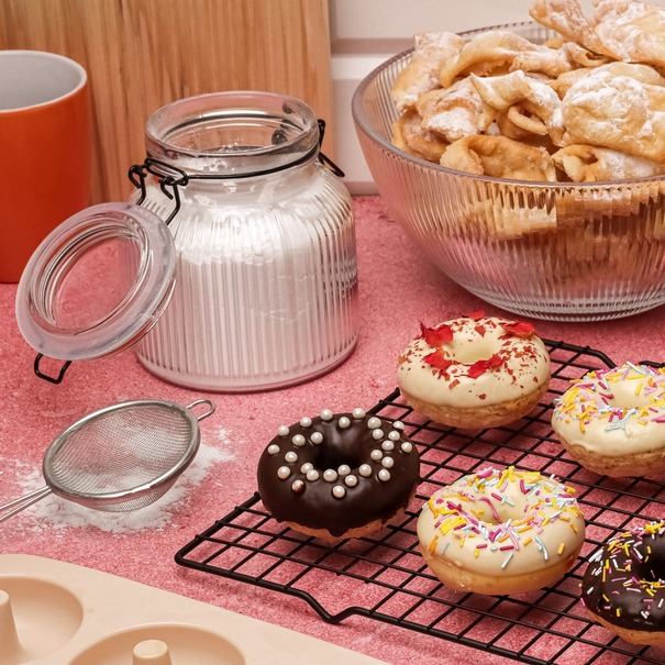 Słoik z czarnym klipsem i szklaną pokrywą Tadar Strip 650 ml