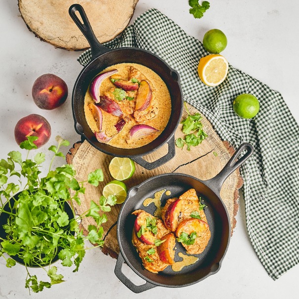 Zestaw 3 patelni żeliwnych z nakładką silikonową Konighoffer 20 cm 24,5 cm 29 cm