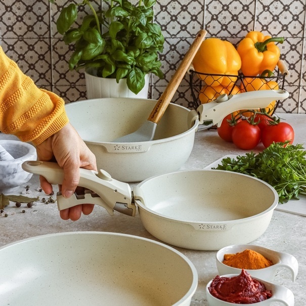 Zestaw 3 patelni Starke Pro Compacti Cream 4 elementy odpinany uchwyt