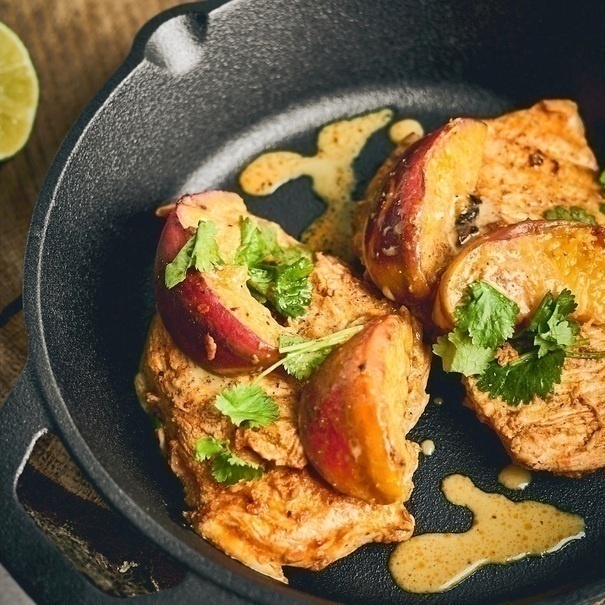 Zestaw 3 patelni żeliwnych z nakładką silikonową Konighoffer 20 cm 24,5 cm 29 cm