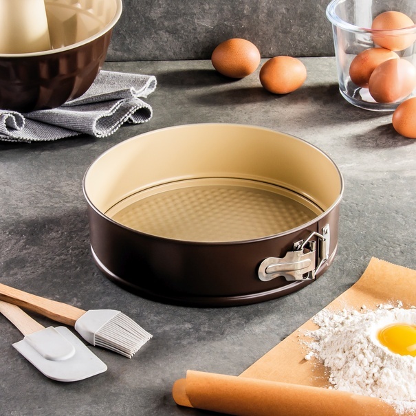 Zestaw 2 tortownic Tadar 24 i 28 cm z powłoką ceramiczną