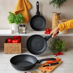 Zestaw 3 patelni ceramicznych głębokich Starke Pro Piccante 20 cm 24 cm 28 cm