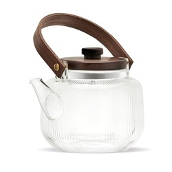 Dzbanek do herbaty borokrzemowy ze szklanym zaparzaczem Tadar Aurora 1 l akacja