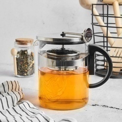 Dzbanek do herbaty z zaparzaczem i szklanym podgrzewaczem Konighoffer Saphir