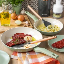 Patelnia z powłoką ceramiczną indukcyjna Konighoffer Astel 24 cm