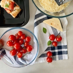 Salaterka szklana borokrzemowa Tadar Claro 2 l