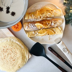 Patelnia do naleśników indukcyjna Starke Pro Compacti Cream 26 cm bez uchwytu