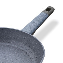 Patelnia na indukcję non stick Starke Pro Double 24 cm