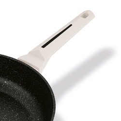 Patelnia na indukcję non-stick z pokrywką Starke Pro Brule 28 cm