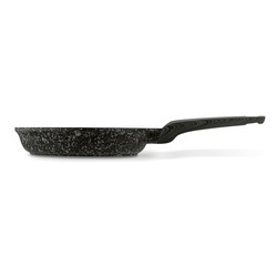 Patelnia na indukcję non-stick Starke Pro Black Flint 20 cm